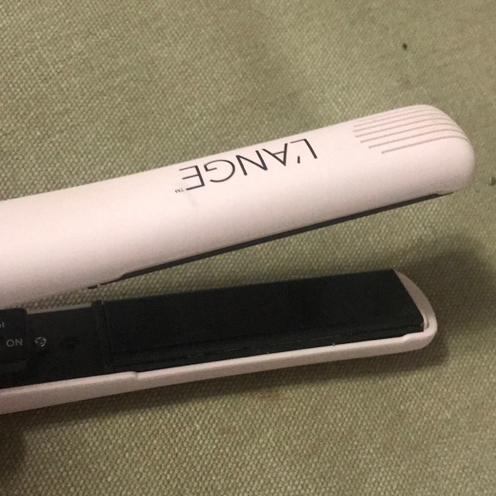 NIB L’ange Aplatir Straightener